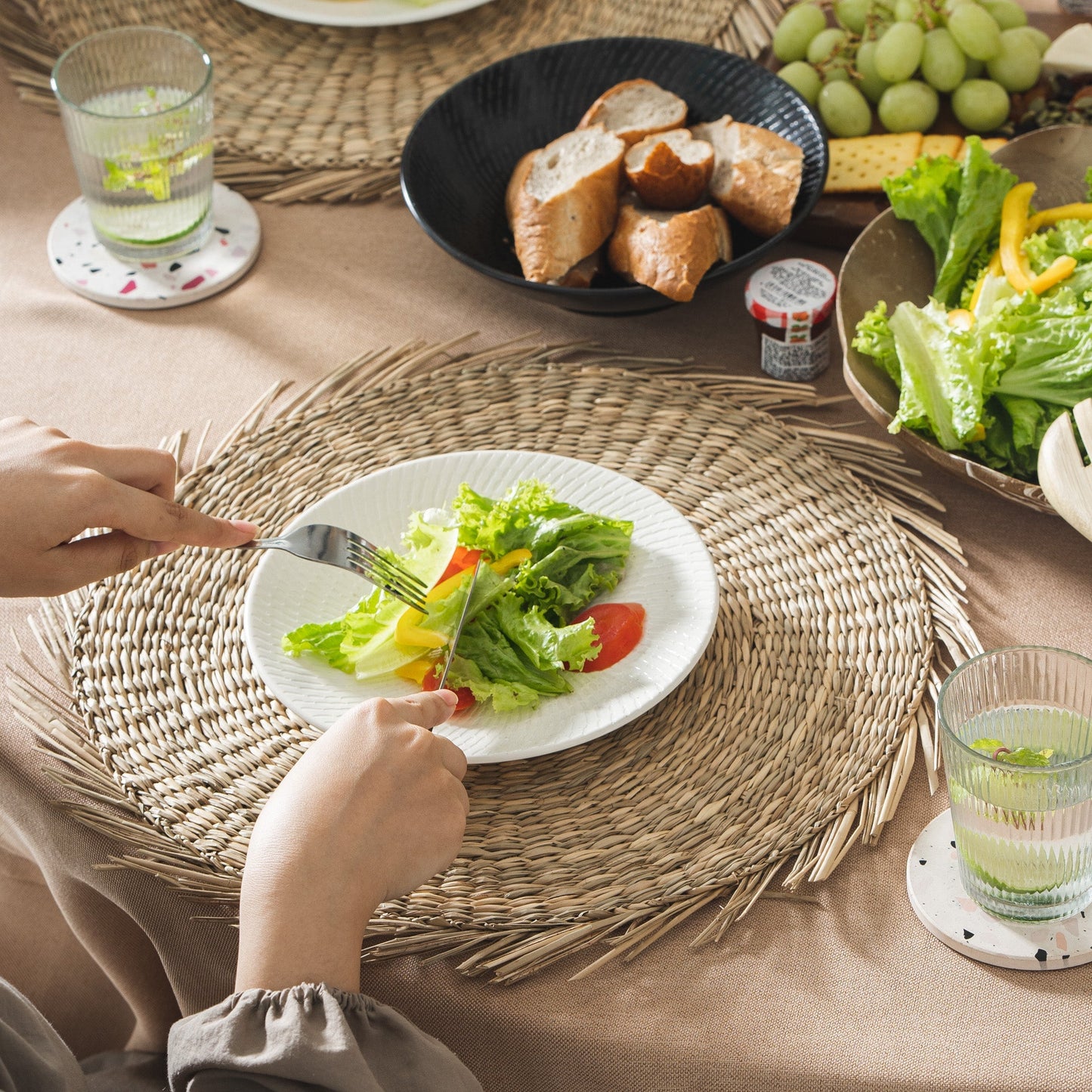 Round Sunburst Seagrass Placemat Set of 6